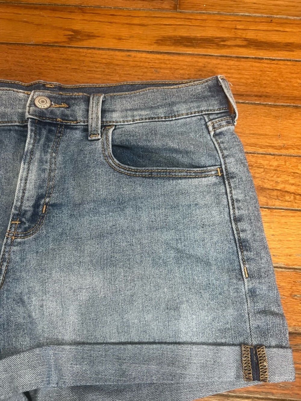 Old Navy Light Blue Denim Cuffed Shorts - Picture 2 of 8